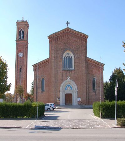 Manutenzione ordinaria del manto di copertura della chiesa parrocchiale di Badoere di Morgano.
