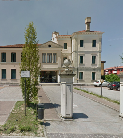 Rifacimento del manto di copertura di Villa Fantin a Piombino Dese.