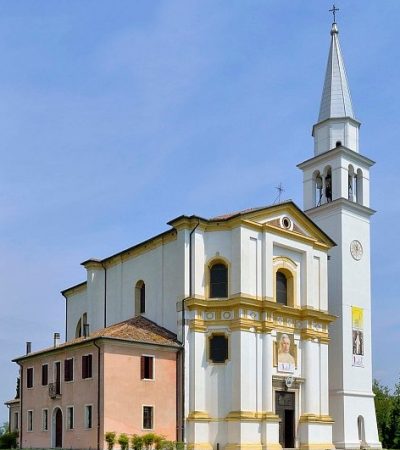 Restauro e risanamento conservativo dei marmorini di facciata e tinteggiatura esterna del Santuario della Beata Vergine Maria di Riese Pio X (TV).