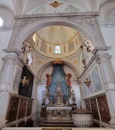 Restauro dell’arcone d’ingresso alla Cappella del Santissimo della Cattedrale di Asolo (TV).